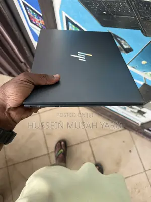 Laptop HP Dragonfly G4 16GB Intel Core i5 SSD 512GB