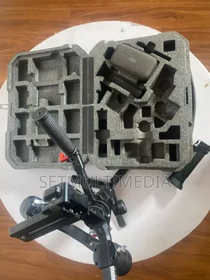 Dji Ronin S + 1extra Battery