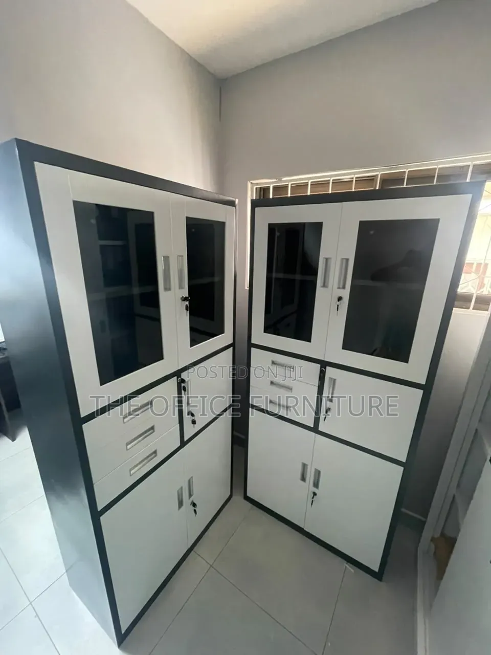 Top Glass With Vault