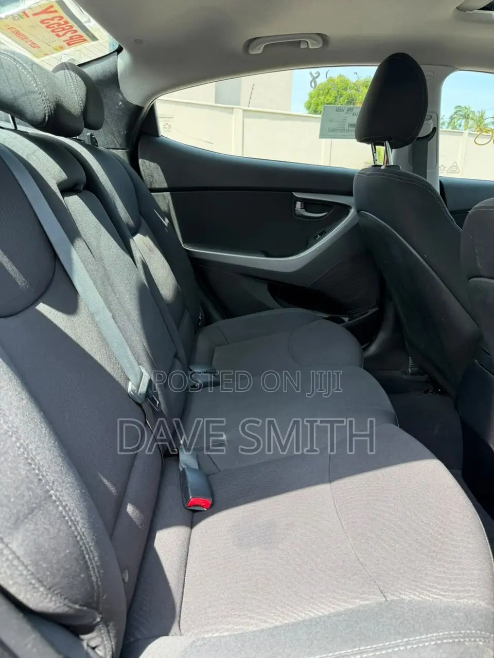 Hyundai Elantra SE Sedan FWD (1.8L 4cyl 6M) 2016 Red