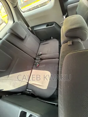 Toyota Wish 2013 Beige