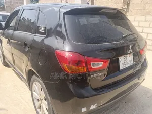 Mitsubishi Outlander Sport 2.4 ES 2015 Black