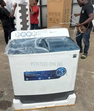 Laundry Made Easier With Midea 18KG Twin Top Washing Machine