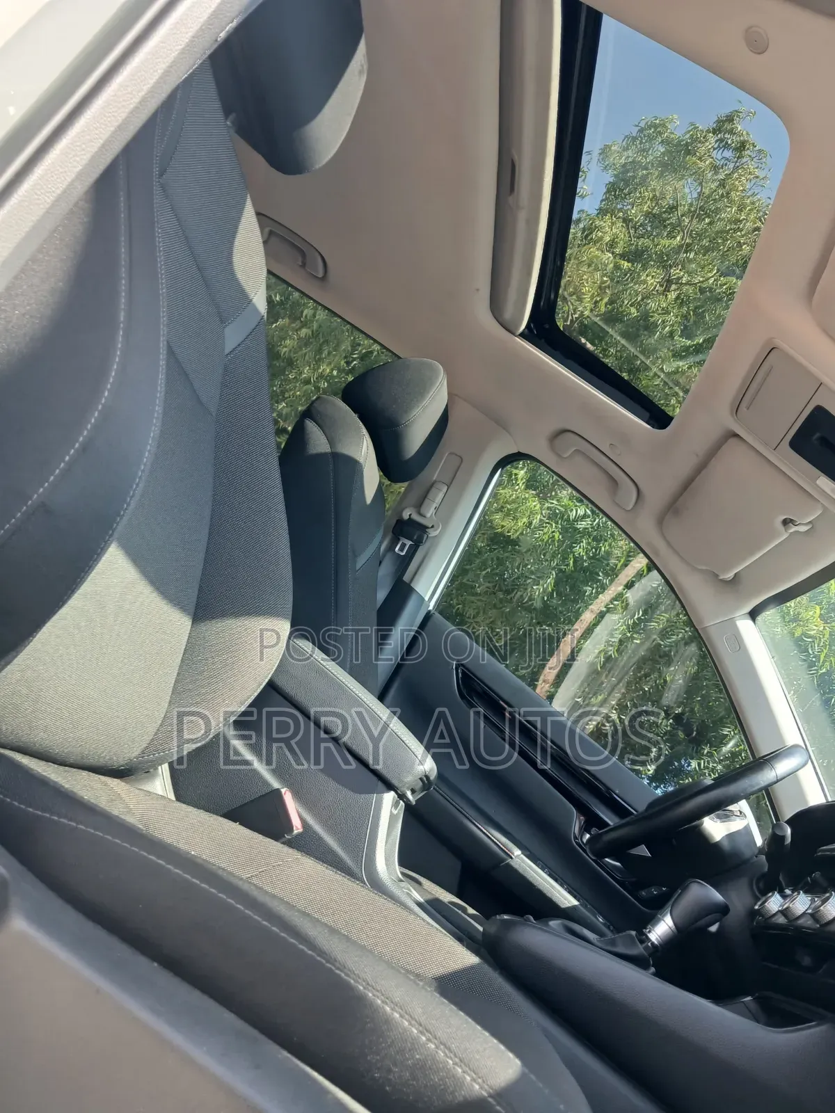 Honda CR-V 2025 White