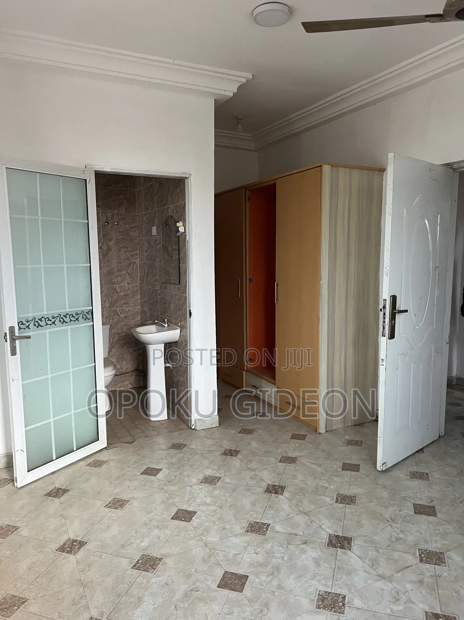 2bdrm Apartment in Pentecost Junction, Ablekuma for rent