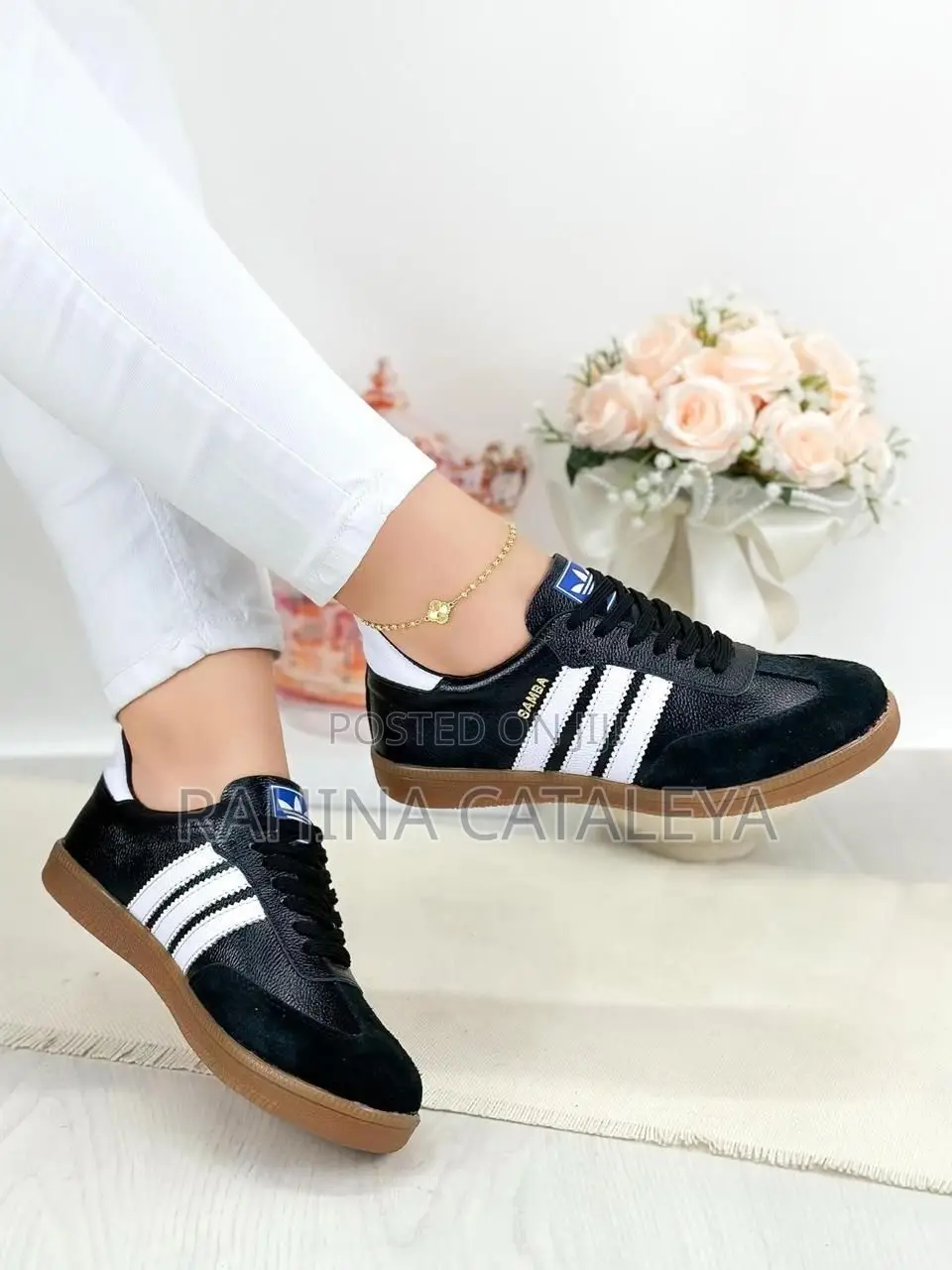 Sneakers Hub