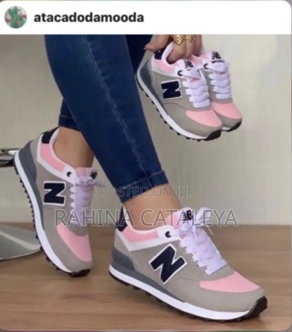 Sneakers Hub