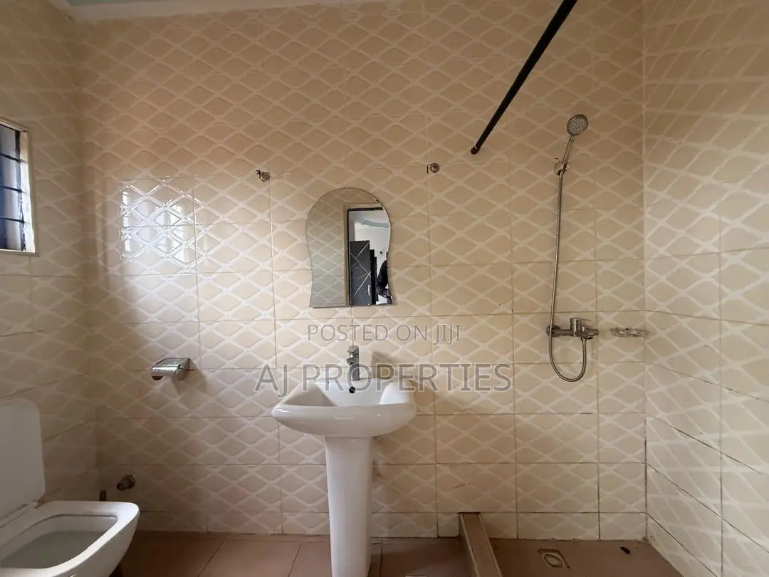 2bdrm Apartment in New Legon for rent