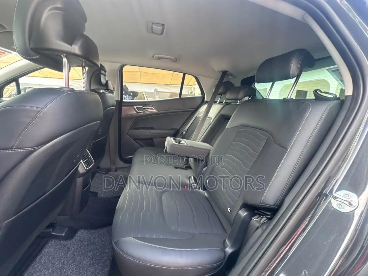 Kia Sportage LX 2023 Gray