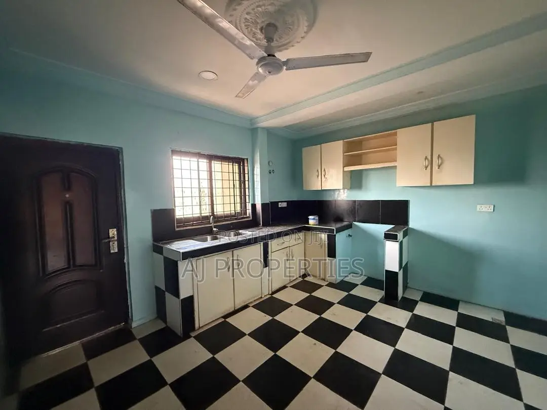 2bdrm Apartment in New Legon for rent