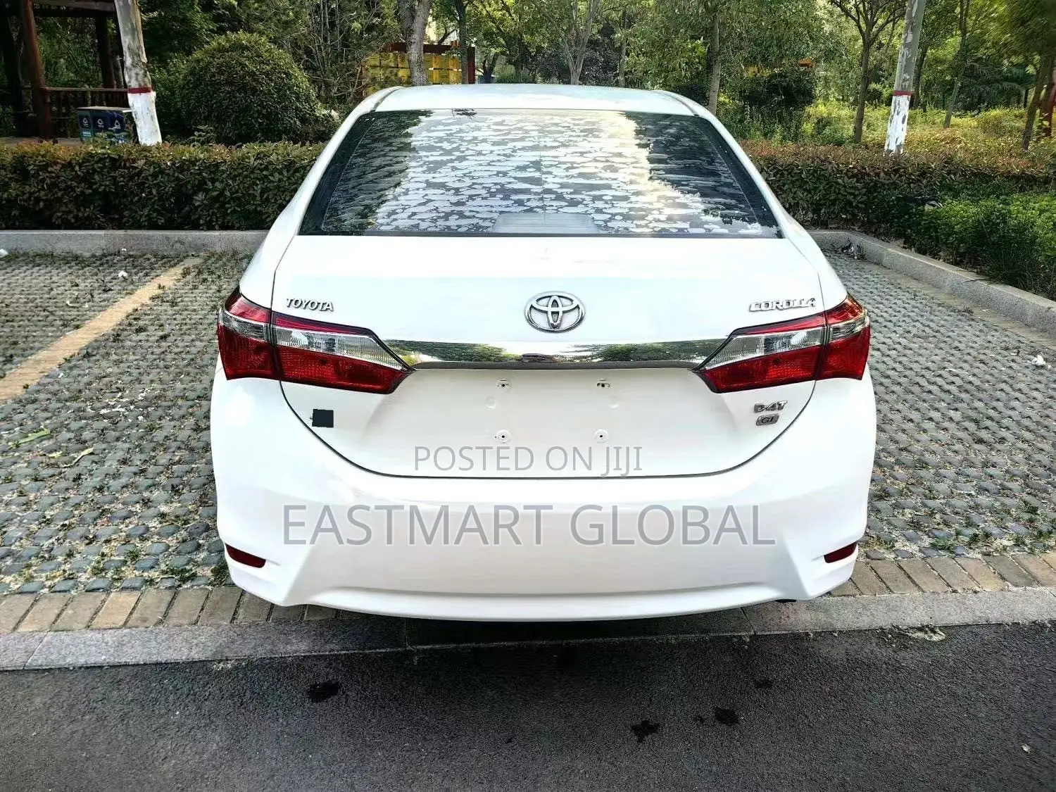 Toyota Corolla 2018 White