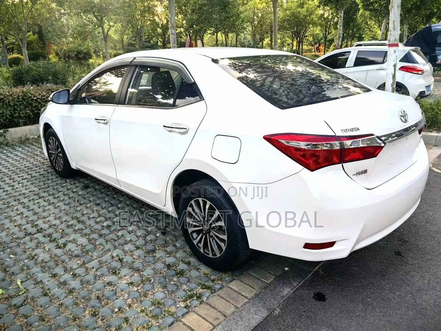 Toyota Corolla 2018 White