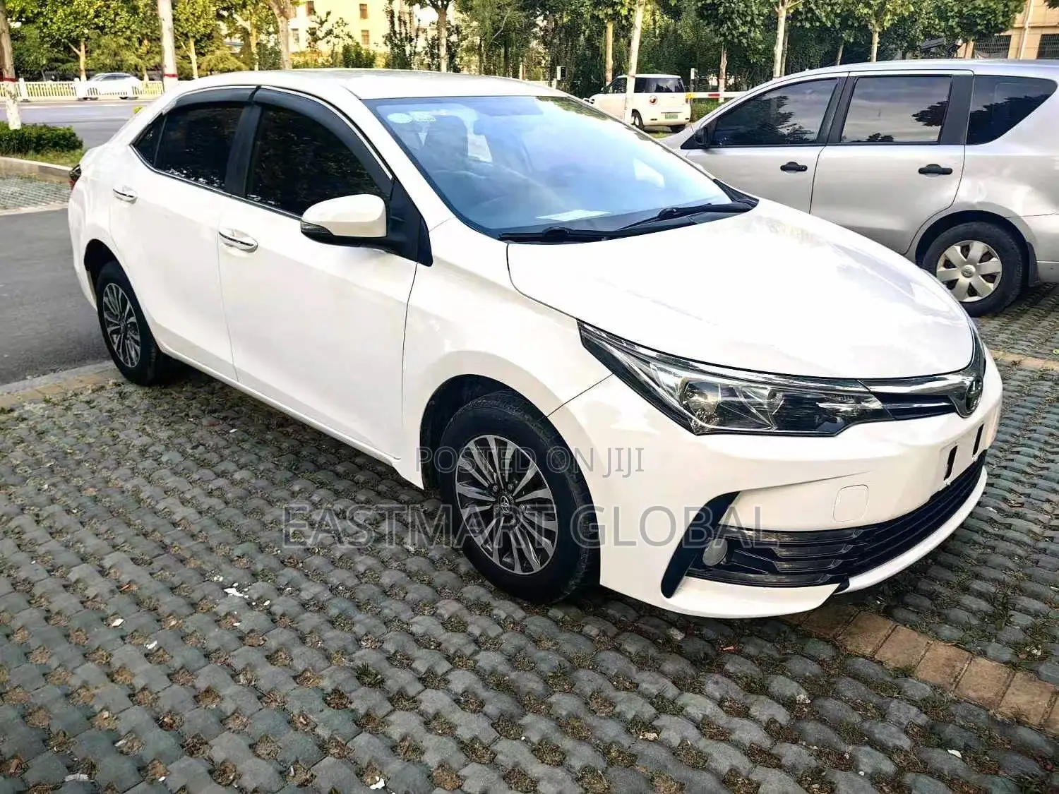 Toyota Corolla 2018 White