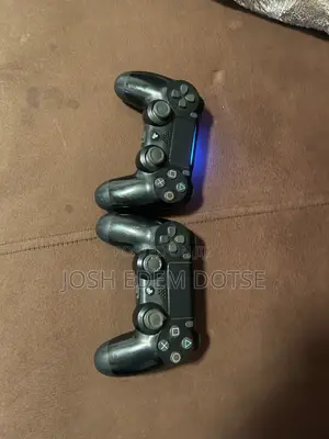 Sony PlayStation 4 Slim