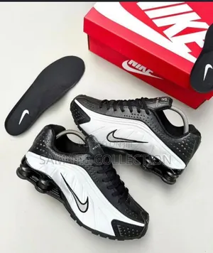Original Nike Nkox R4. Limited
