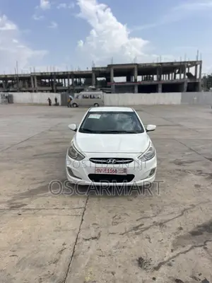 Hyundai Accent SE Sedan 2016 White