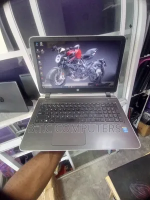 Laptop HP Pavilion 15 8GB Intel Core i5 HDD+SSD 640GB
