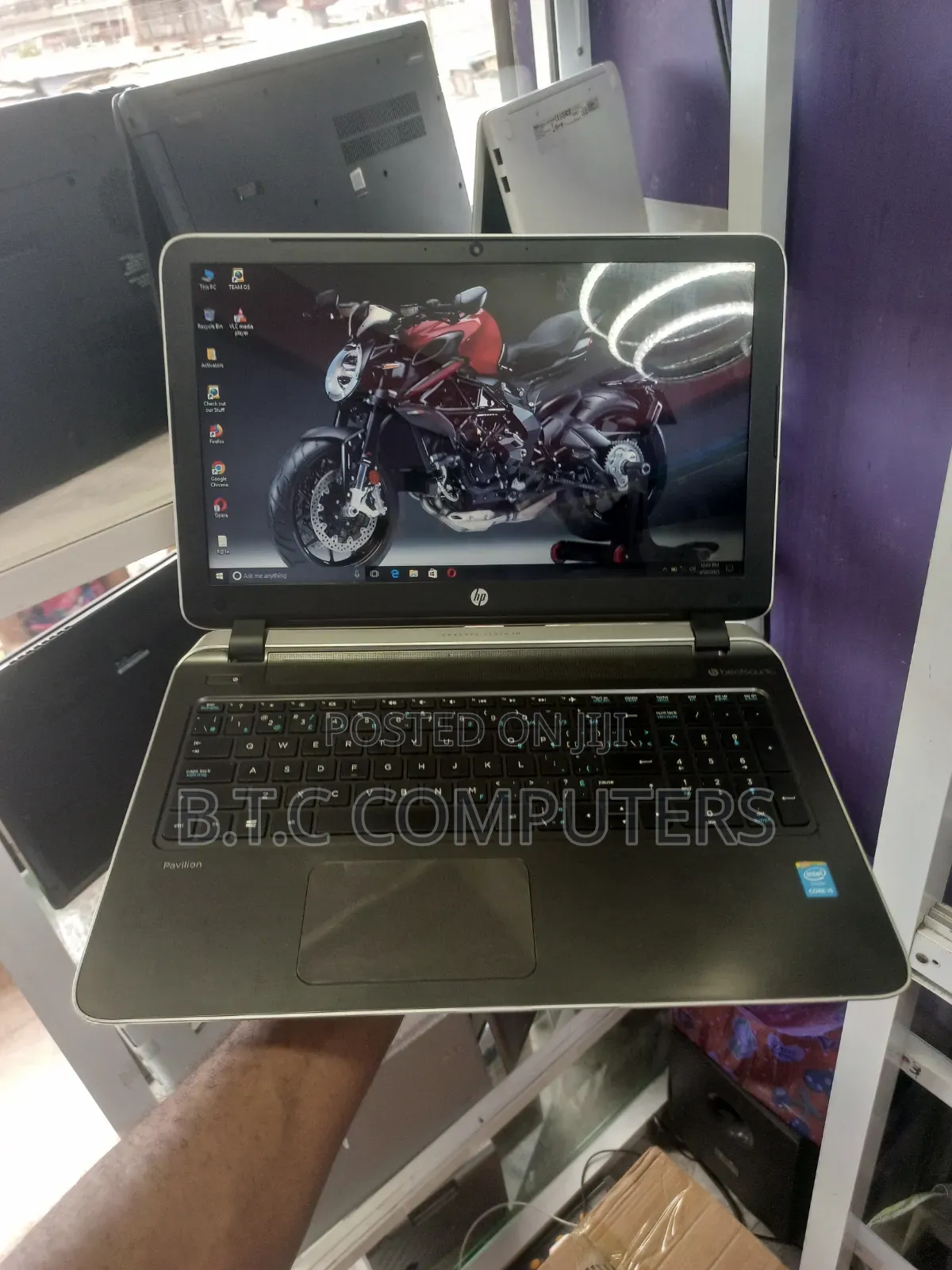 Laptop HP Pavilion 15 8GB Intel Core i5 HDD+SSD 640GB
