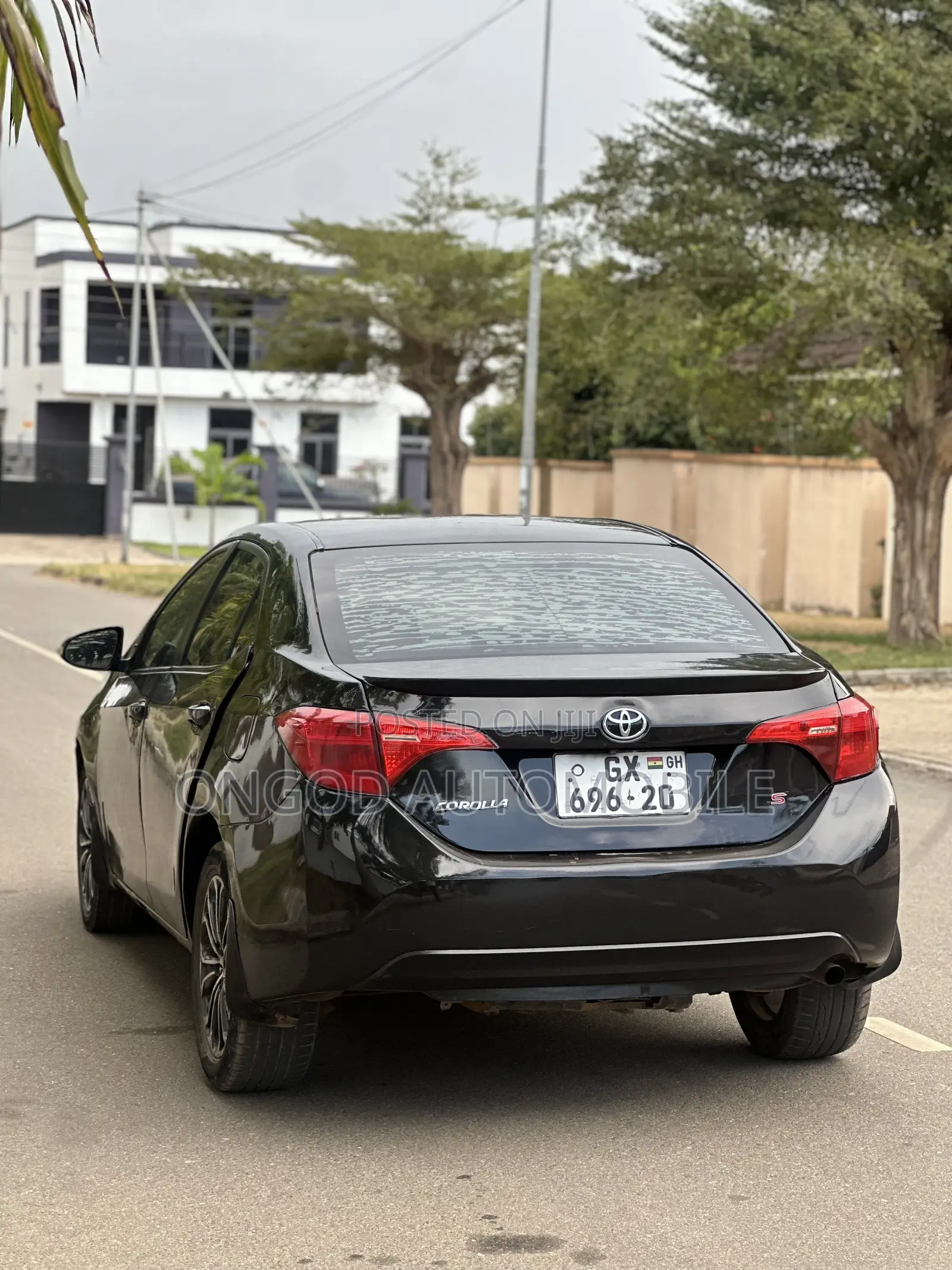 Toyota Corolla S Plus 4dr Sedan (1.8L 4cyl CVT) 2015 Black