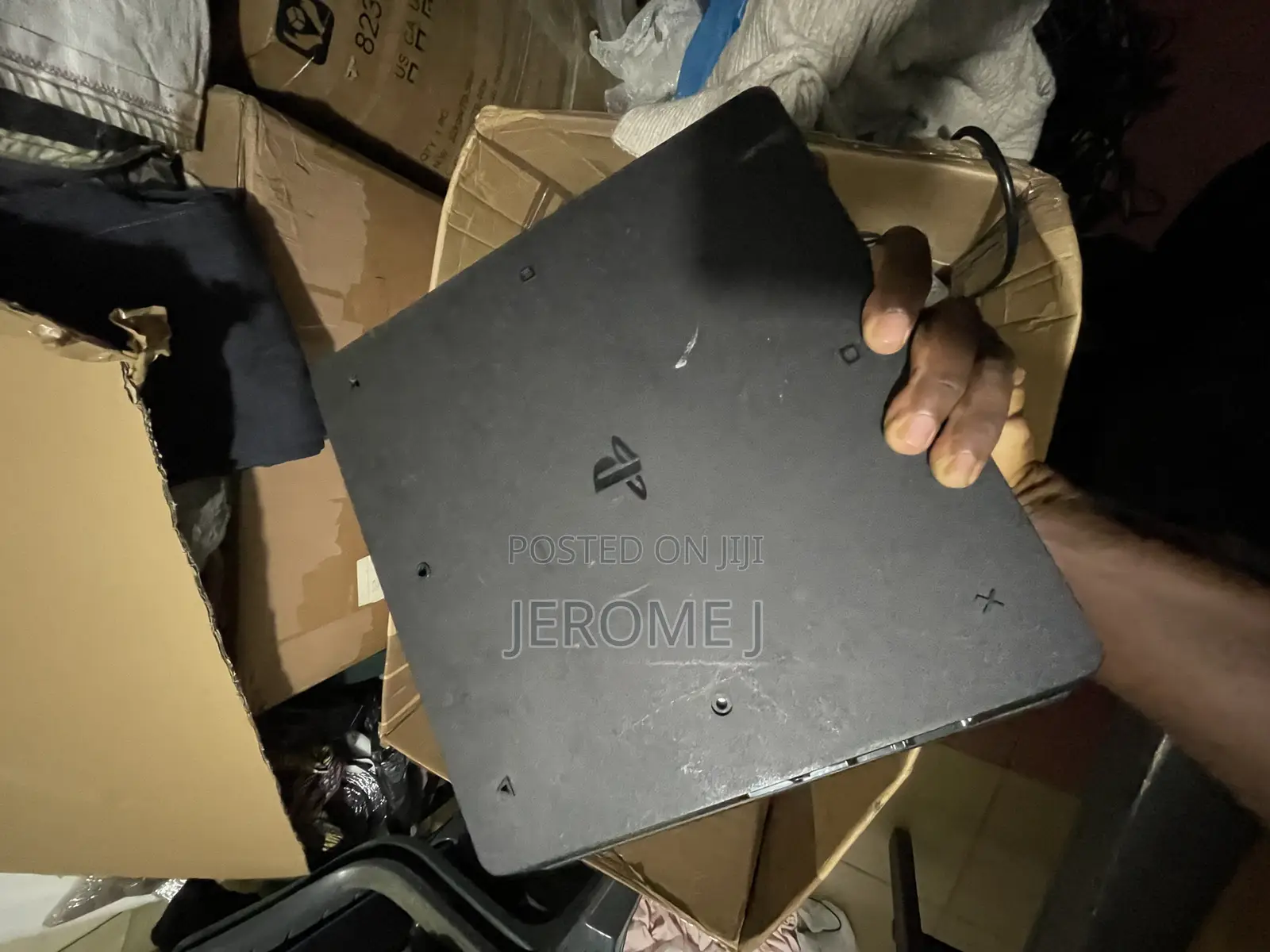 Sony Play Station 4 Slim