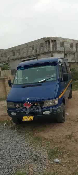Mercedes-Benz Sprinter 2006 Blue