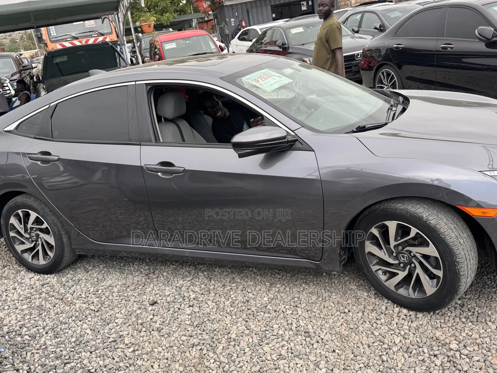 Honda Civic EX Sedan 2018 Gray