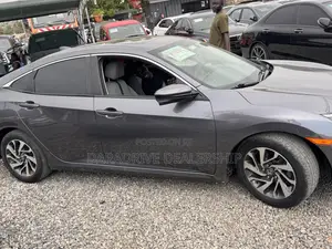 Honda Civic EX Sedan 2018 Gray