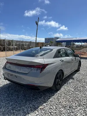 Hyundai Elantra 2021 Gray