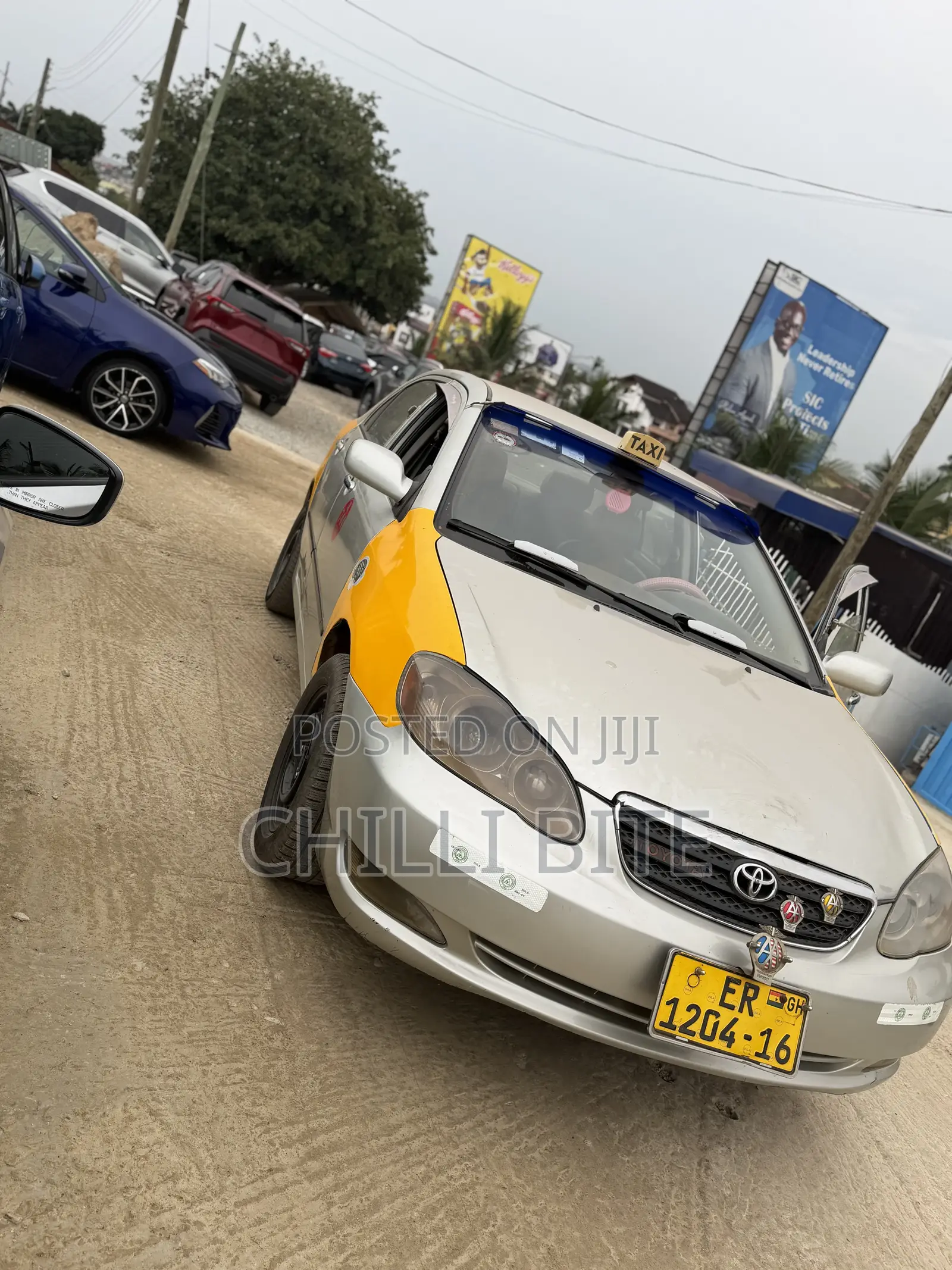 Toyota Corolla LE 2007 Yellow