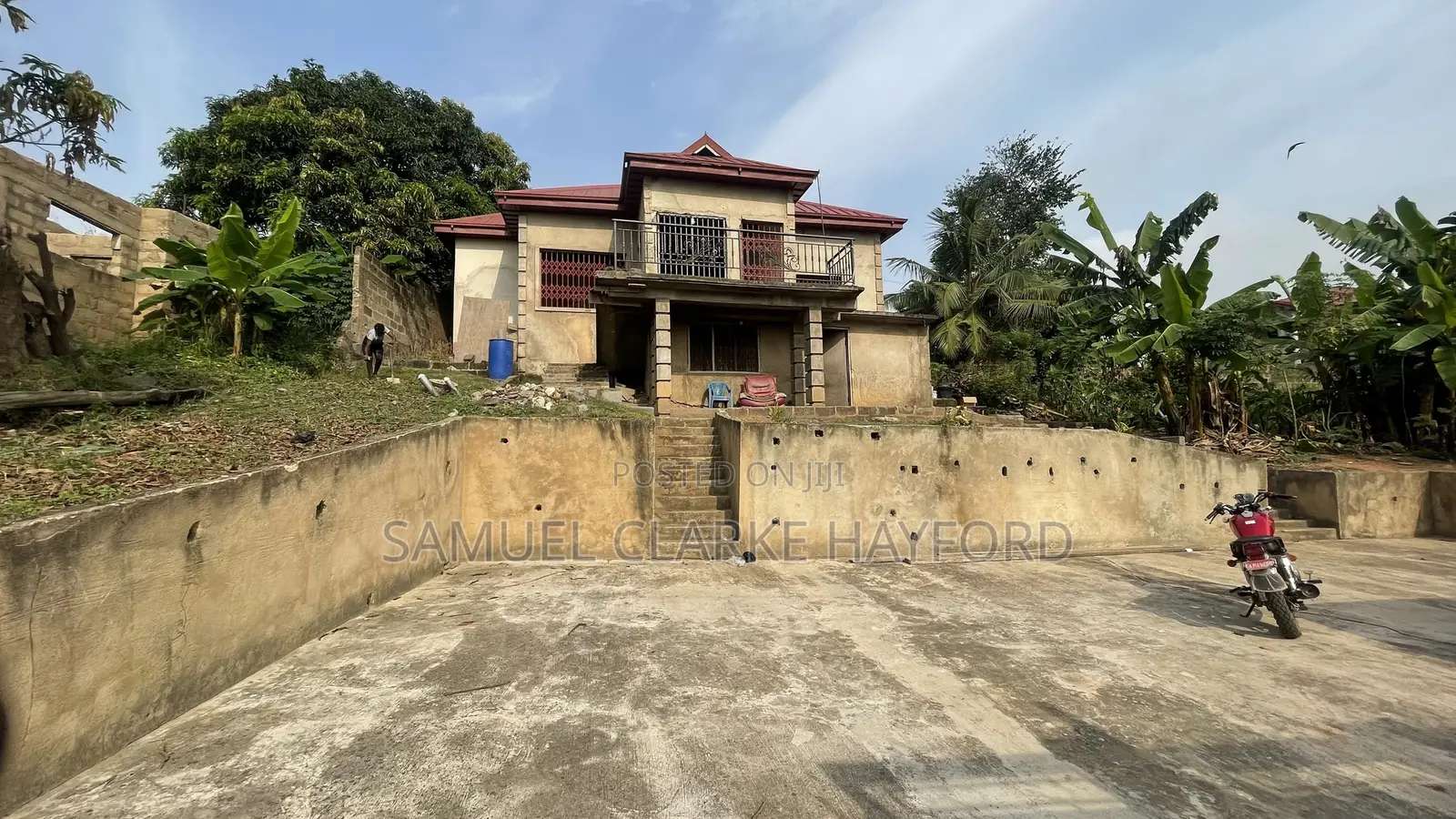 4bdrm House in Kwabenya , Bank Of for rent