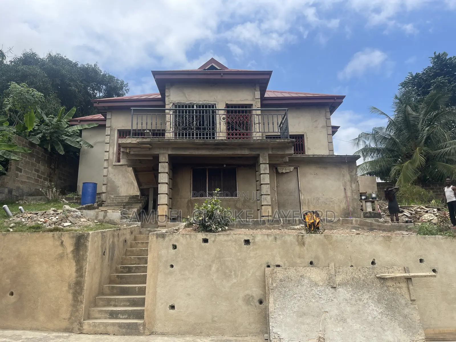 4bdrm House in Kwabenya , Bank Of for rent