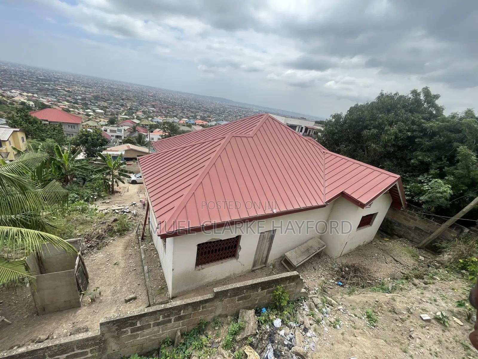 4bdrm House in Kwabenya , Bank Of for rent