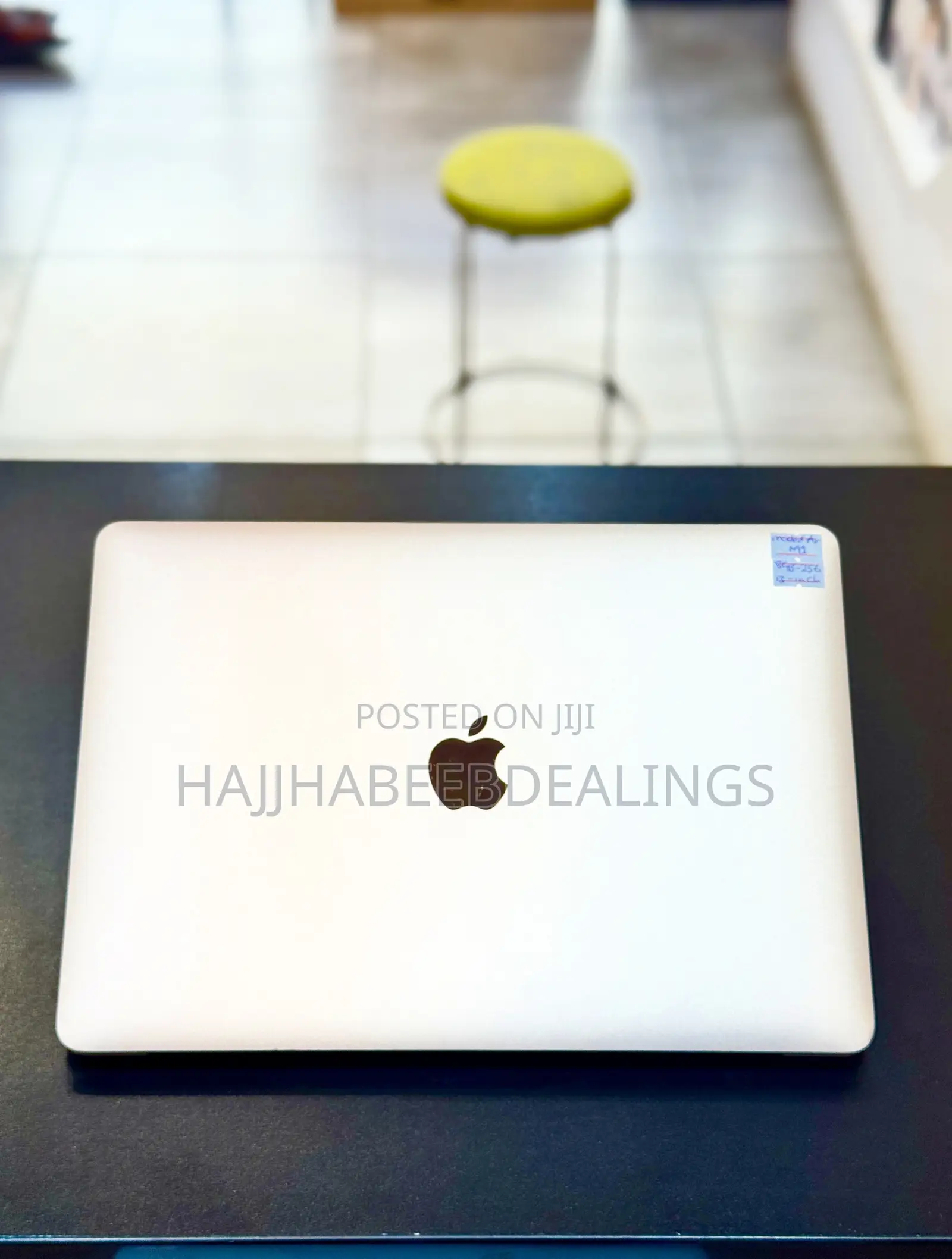 Laptop Apple MacBook Pro 2020 M1 8GB Apple M1 SSD 256GB