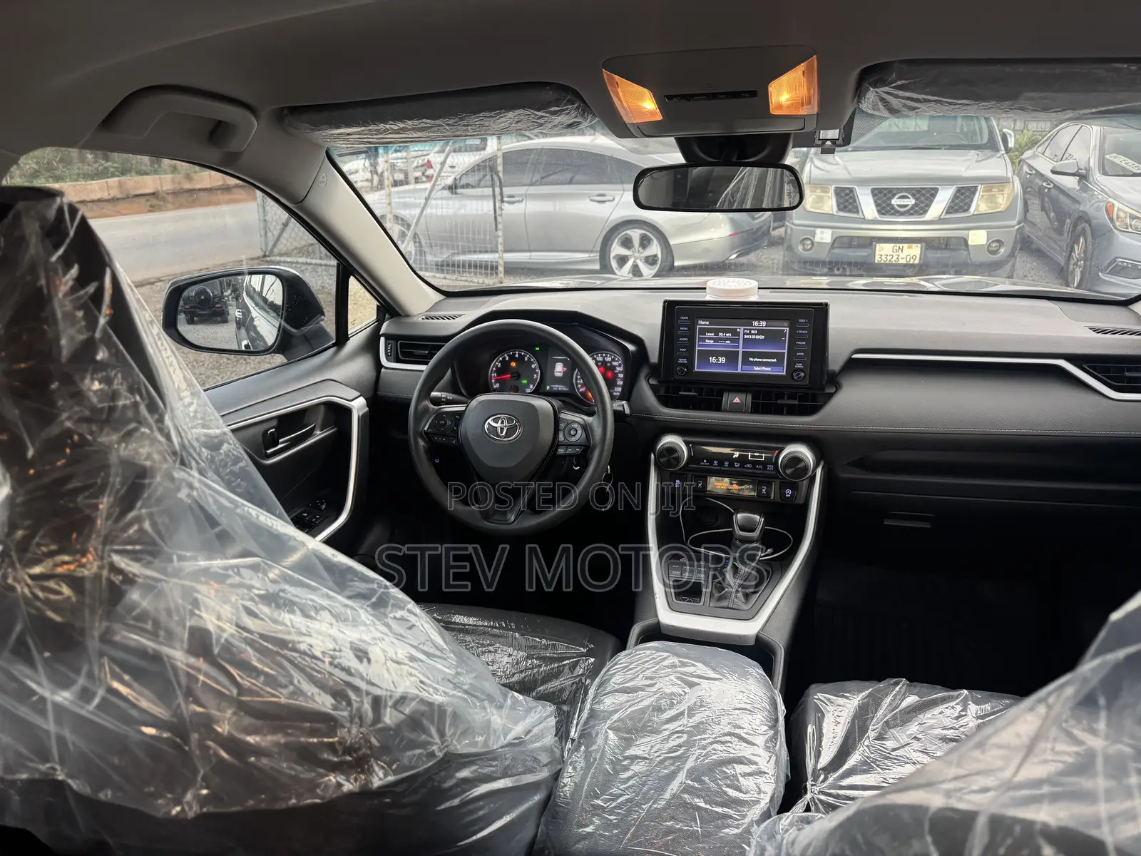 Toyota RAV4 LE 2022 Black
