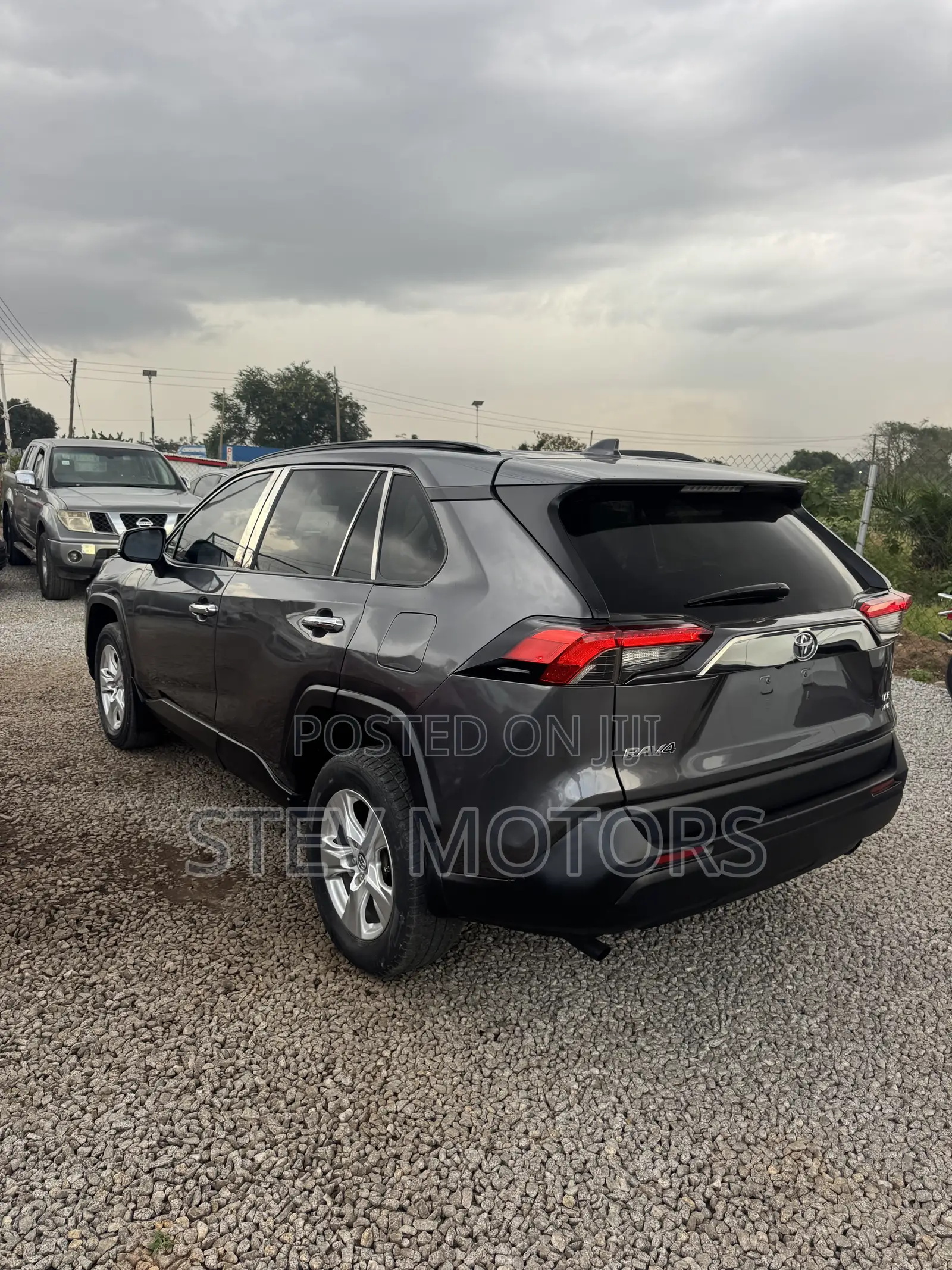 Toyota RAV4 LE 2022 Black