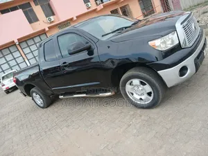 Toyota Tundra 2009 Black