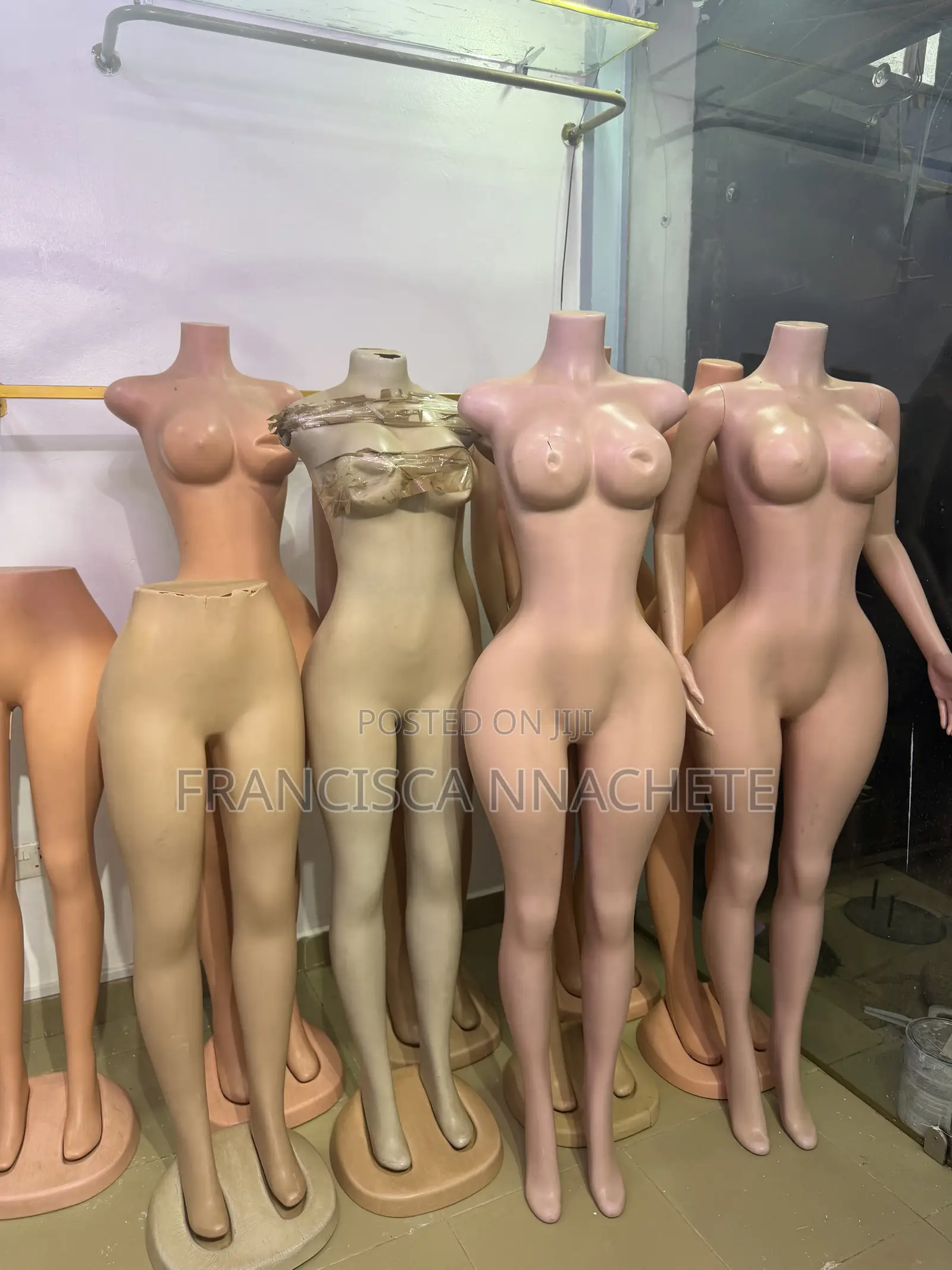 Female Mannequin With Hips