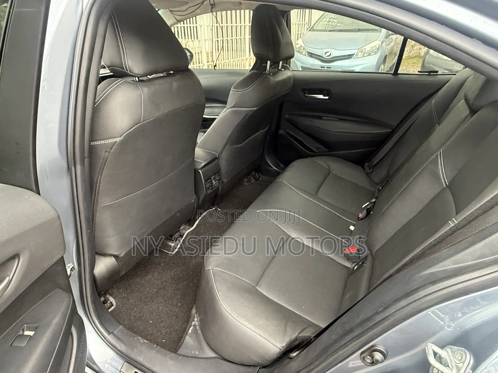 Toyota Corolla LE 2022 Blue