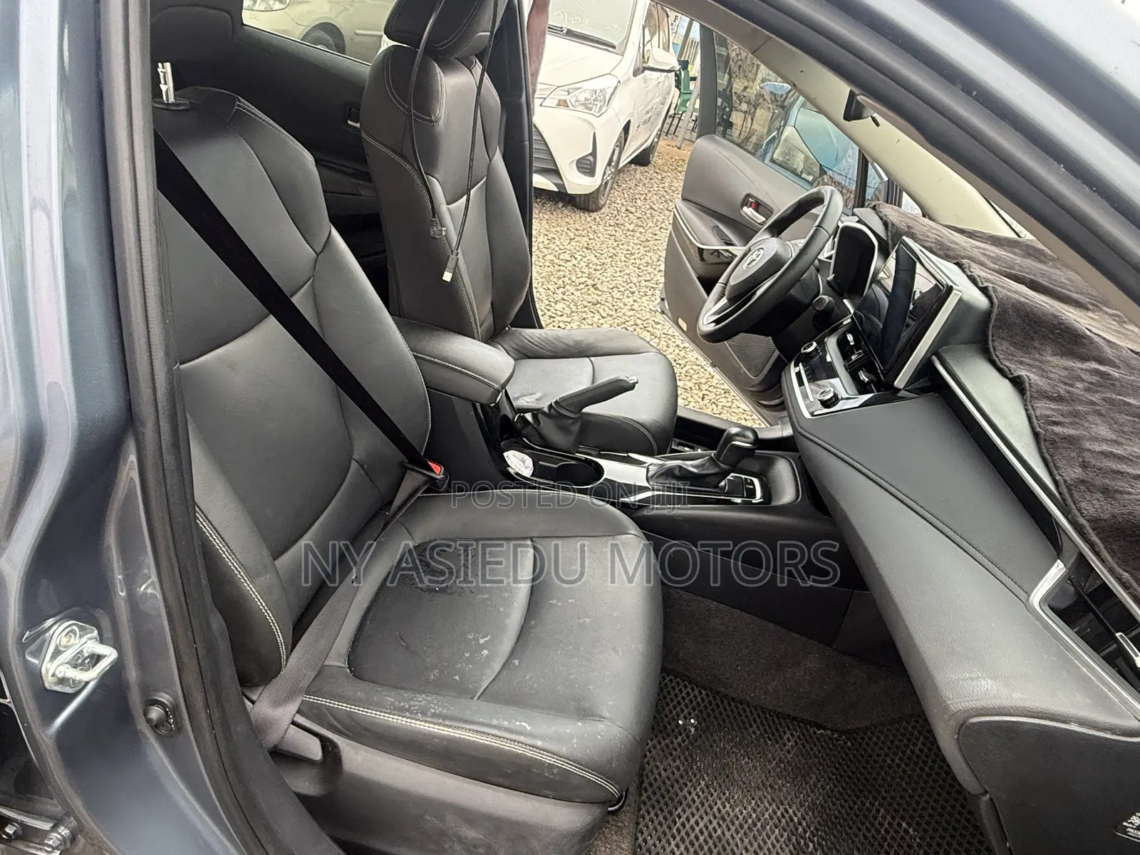 Toyota Corolla LE 2022 Blue