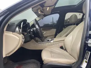 Mercedes-Benz C300 2016