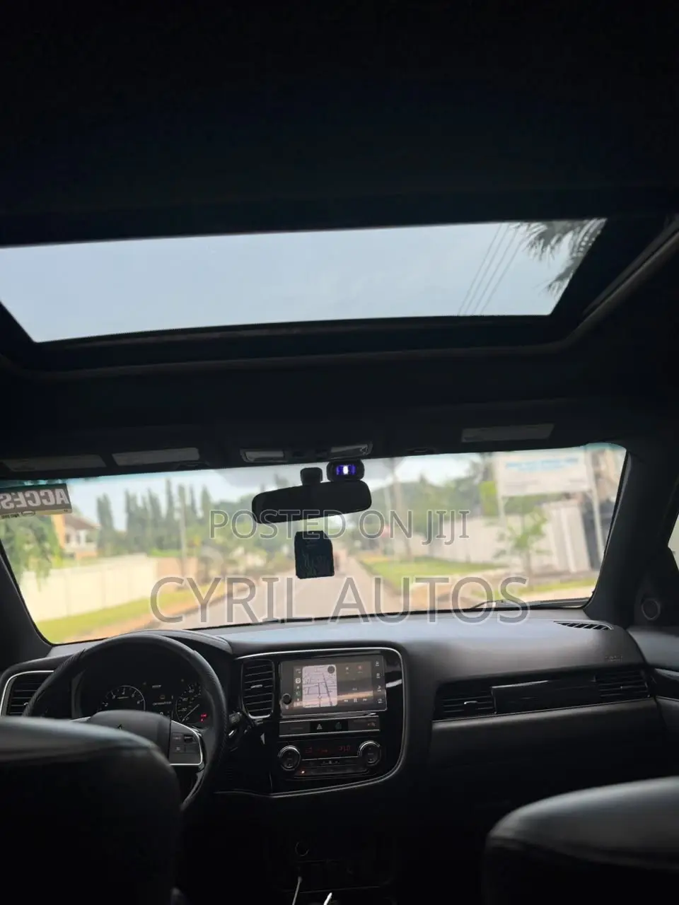 Mitsubishi Outlander 2019 Blue