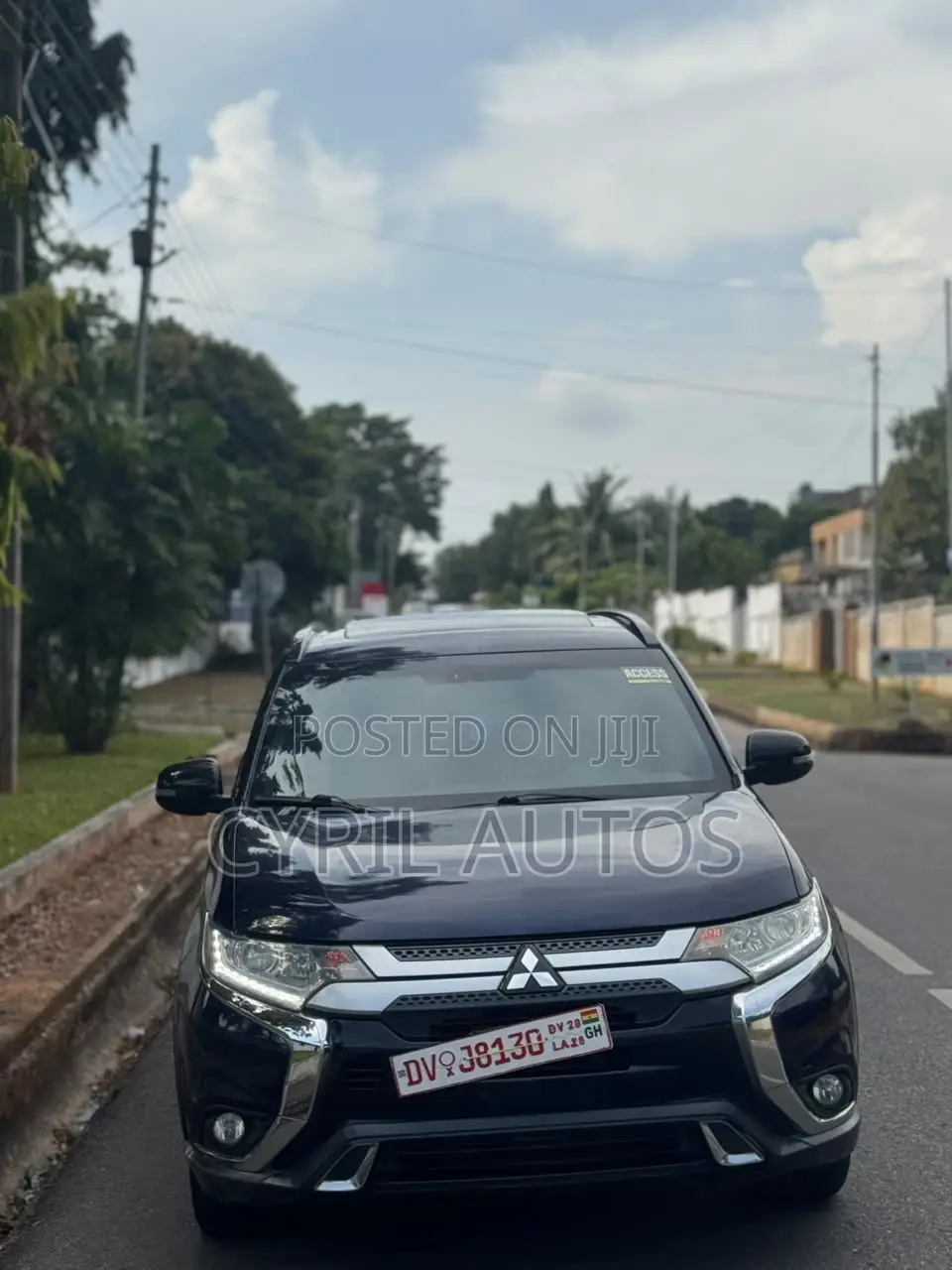 Mitsubishi Outlander 2019 Blue