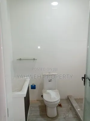 3bdrm House in Lashibi 16, Accra Metropolitan for sale