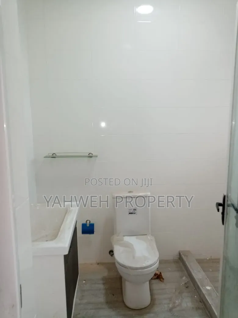 3bdrm House in Lashibi 16, Accra Metropolitan for sale