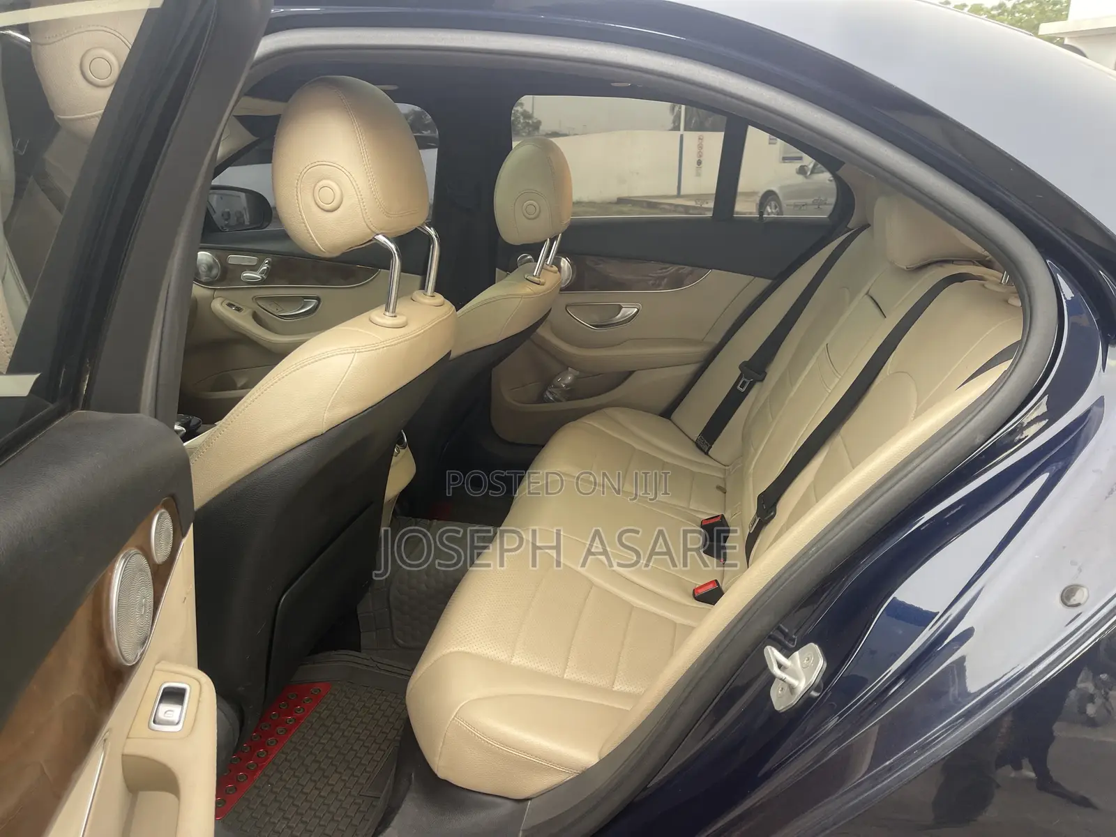 Mercedes-Benz C300 2016