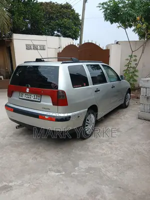 Seat Cordoba 2004 Gray