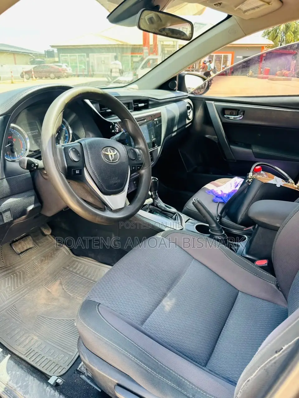 Toyota Corolla 2017 Black