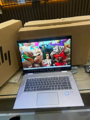 New Laptop HP ZBook Studio G5 8GB Intel Core i7 SSD 256GB
