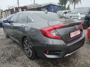 Honda Civic 2021 Gray
