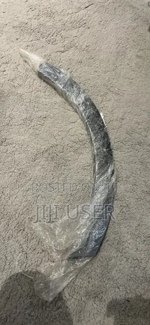 Audi Q8 Right Rear Fender Mould